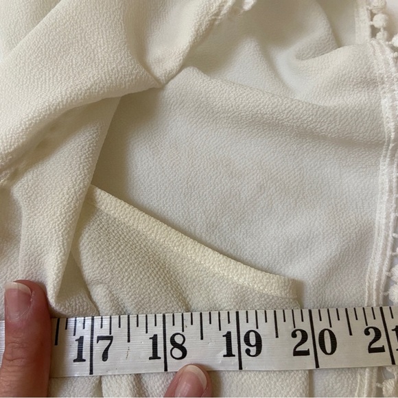 Meadow Rue Crochet Detail Women's Top - Picture 10 of 15